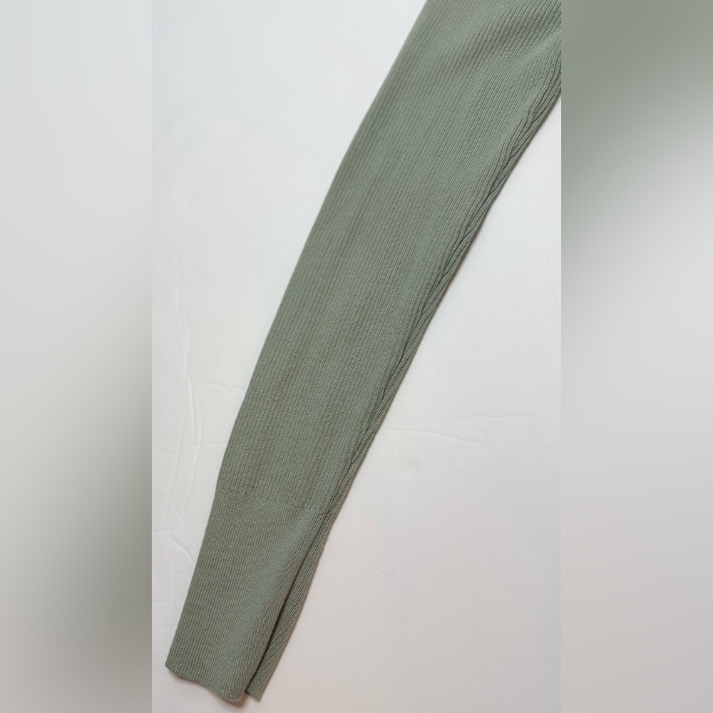 LOFT Versa Ribbed V-Neck Cardigan Frosted Sage Green Size S - Picture 7 of 13